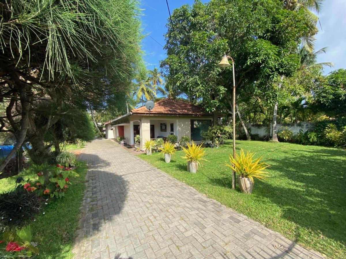 Lodge 87 Negombo Kültér fotó